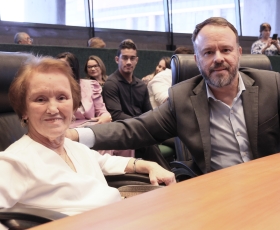 Sessão solene da Câmara Legislativa do DF em homenagem aos 53 anos do Hospital Universitário de Brasília (HuB)